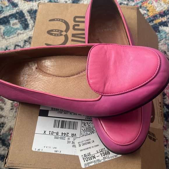 Dansko size 39 two tone pink shoes. Pink top with fuschia sides - Picture 2 of 3